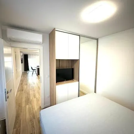 Apartman S Pogledom Na More Apartman